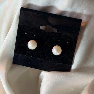 Elegant Pearl Stud Earrings